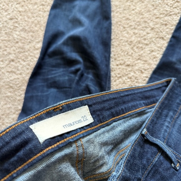 Maurice’s Women's Plus Size 22 Dark Blue Denim Jeans - Picture 2 of 5